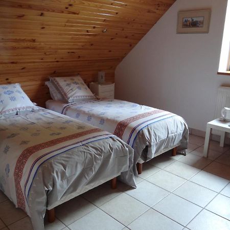 Le Nid D'Hirondelles - Chambres D'Hotes Plougoumelen Екстер'єр фото