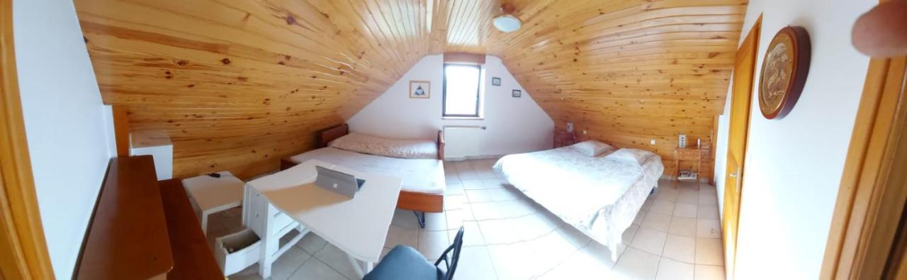 Le Nid D'Hirondelles - Chambres D'Hotes Plougoumelen Екстер'єр фото